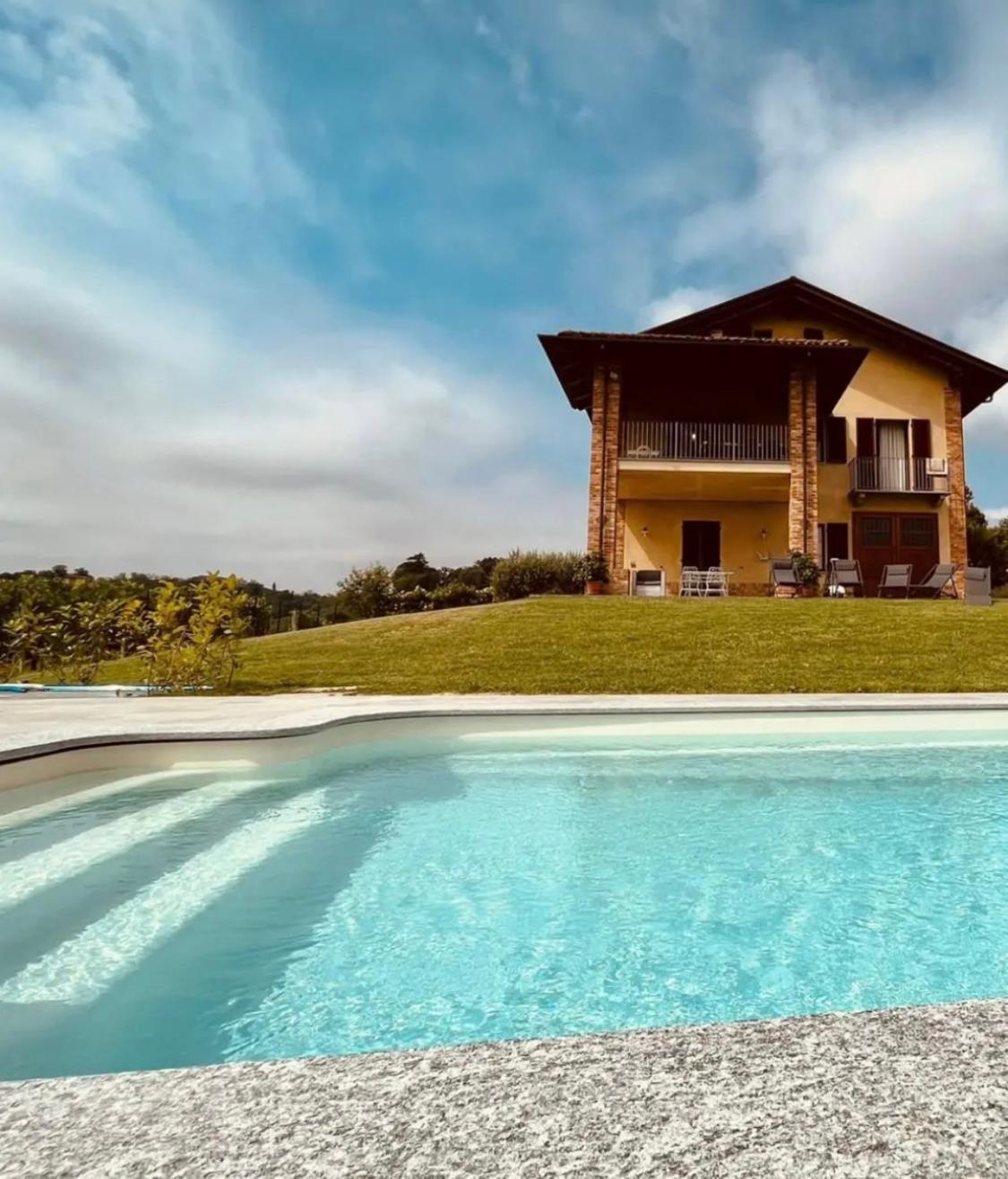 Вилла Ca' Colomba San Damiano d'Asti Экстерьер фото